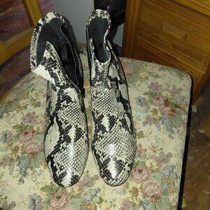Time and Tru Black and White Snake Skin Ankle Booties